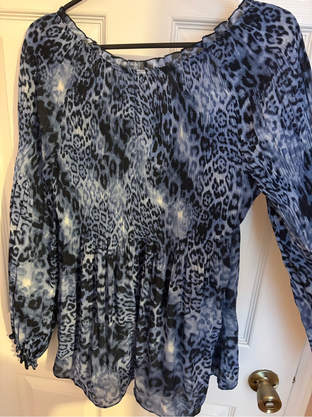 Sunny Leigh blouse - Picture 2 of 2